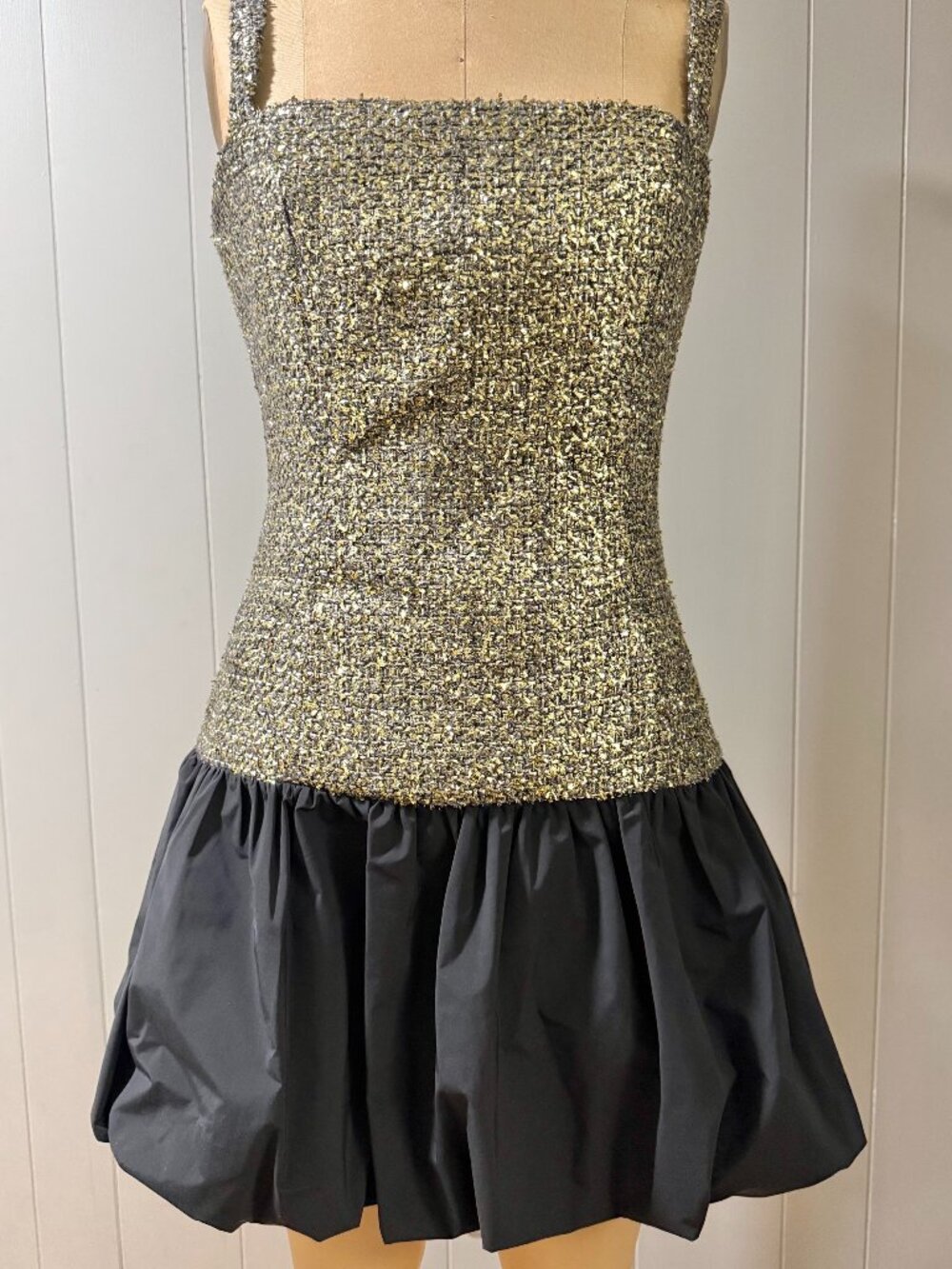 BNWT AMANDA UPRICHARD Bellona Gold Metallic Tweed and Black Bubble Skirt Dress M